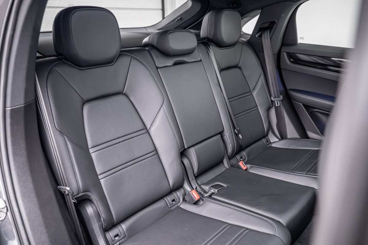 Porsche Cayenne Coupe (E3)