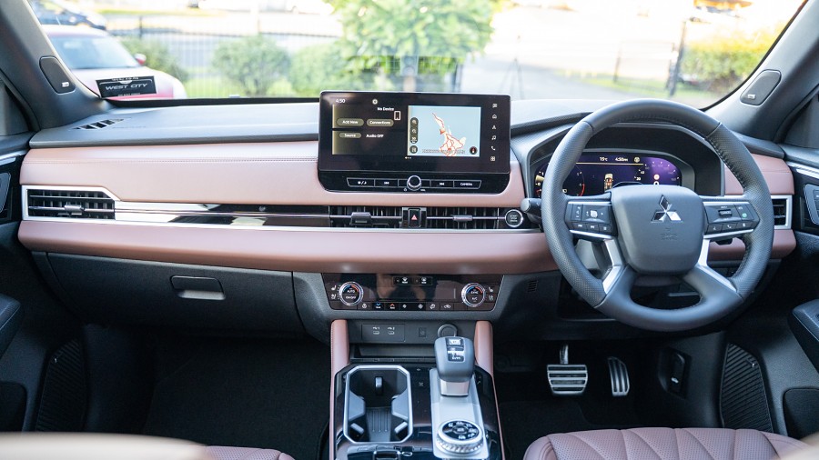 2026 Mitsubishi Outlander 10