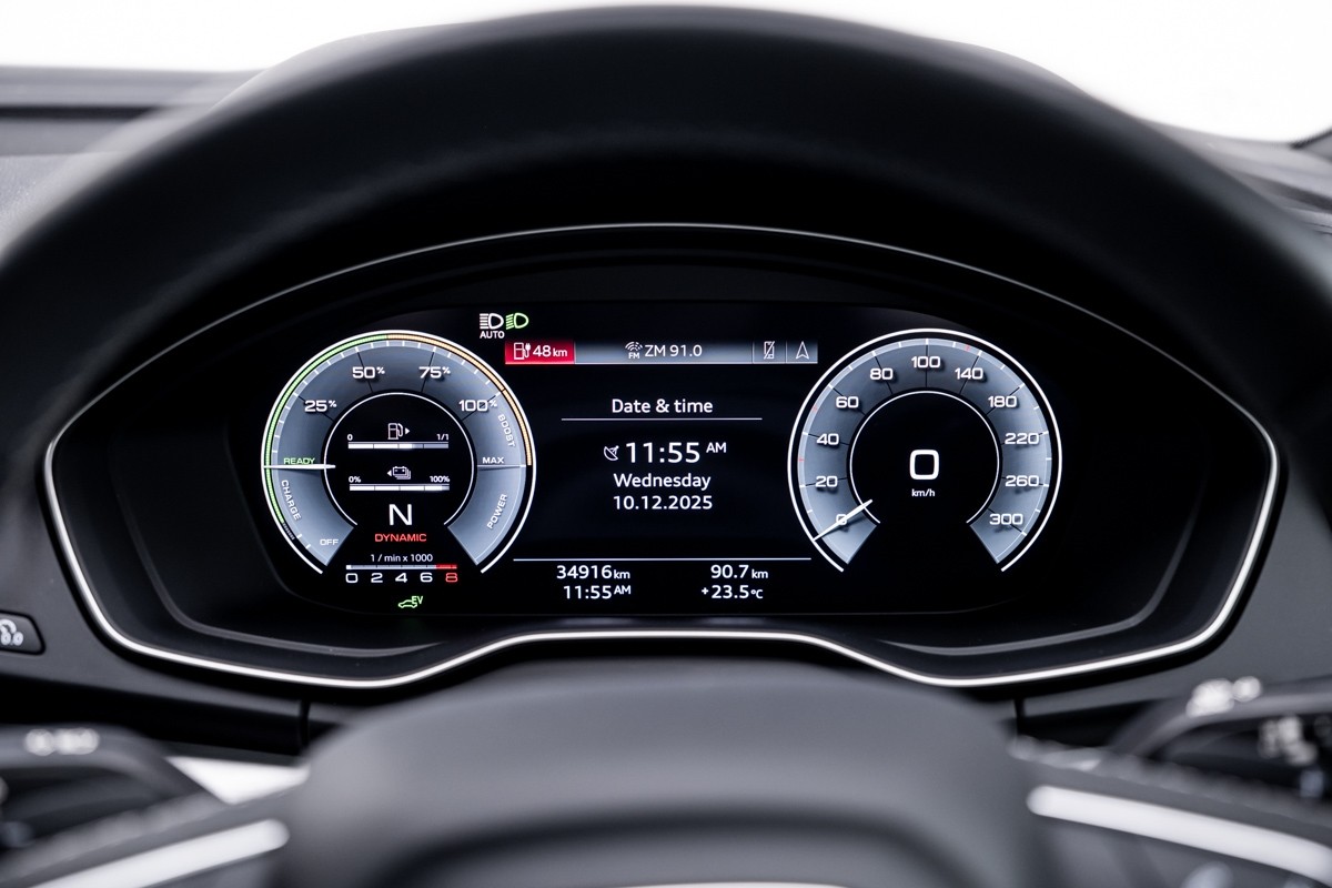 Audi Q5 50 TFSI E S LINE