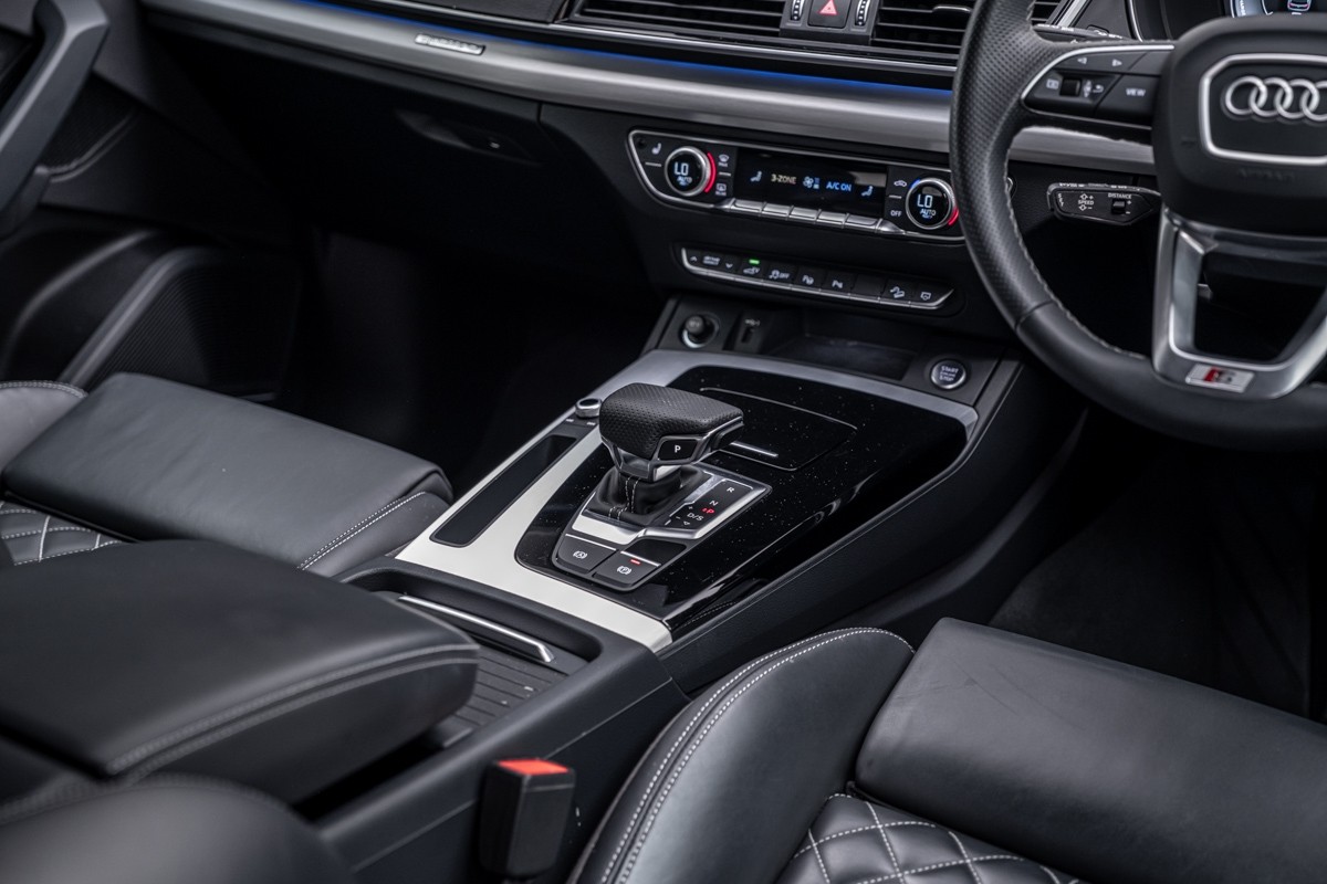 Audi Q5 50 TFSI E S LINE