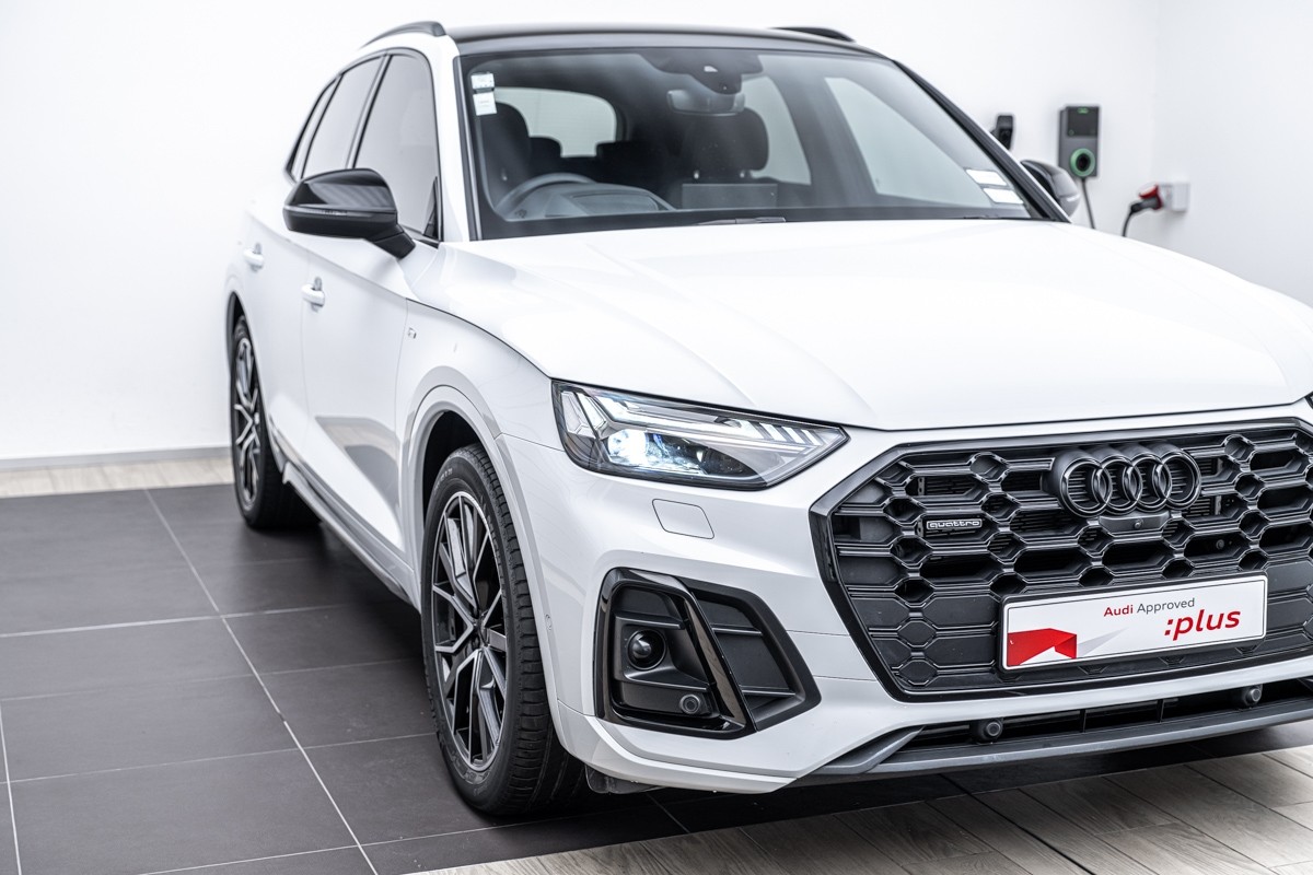 Audi Q5 50 TFSI E S LINE