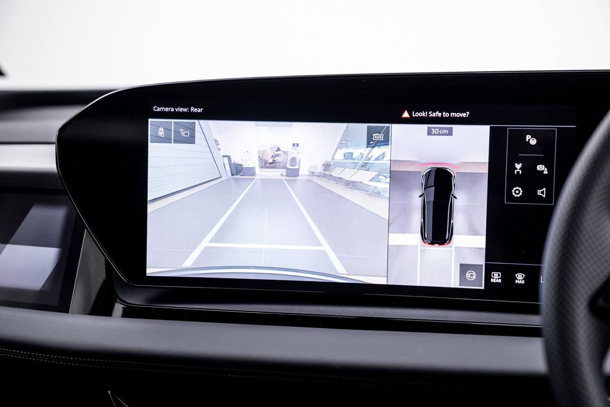 Audi Q6 SUV E-TRON QUATTRO 285KW