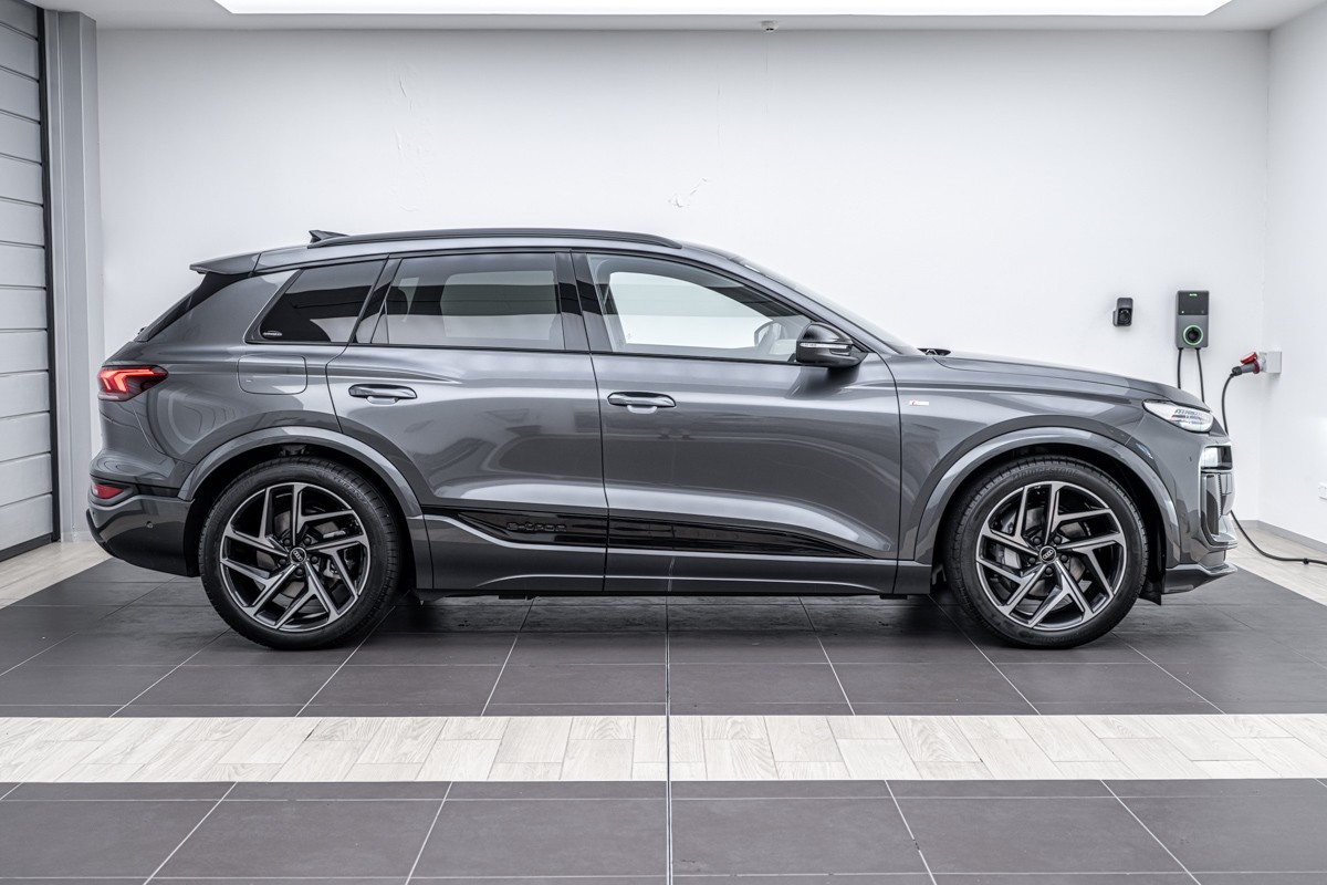 Audi Q6 SUV E-TRON QUATTRO 285KW