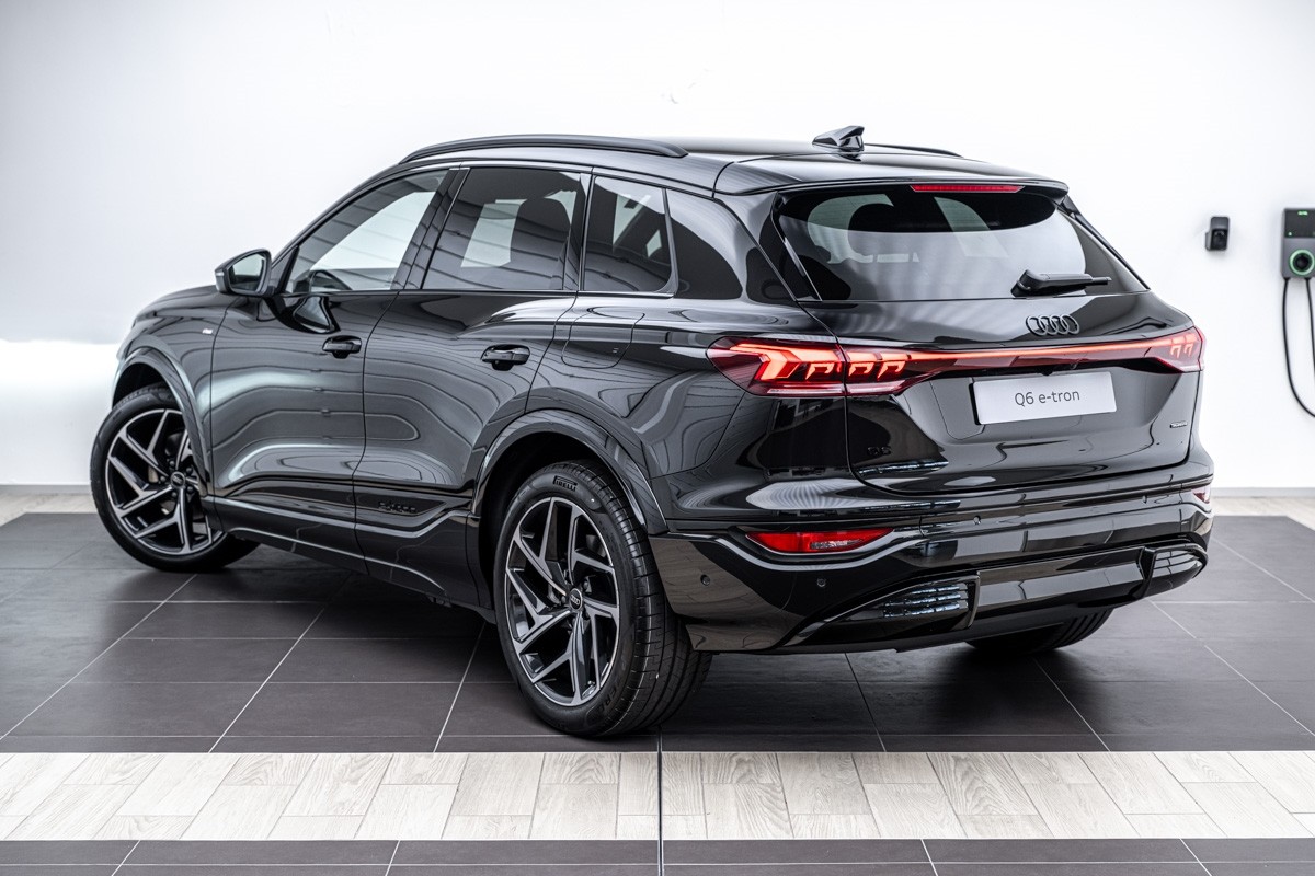 Audi Q6 SUV E-TRON QUATTRO 285KW
