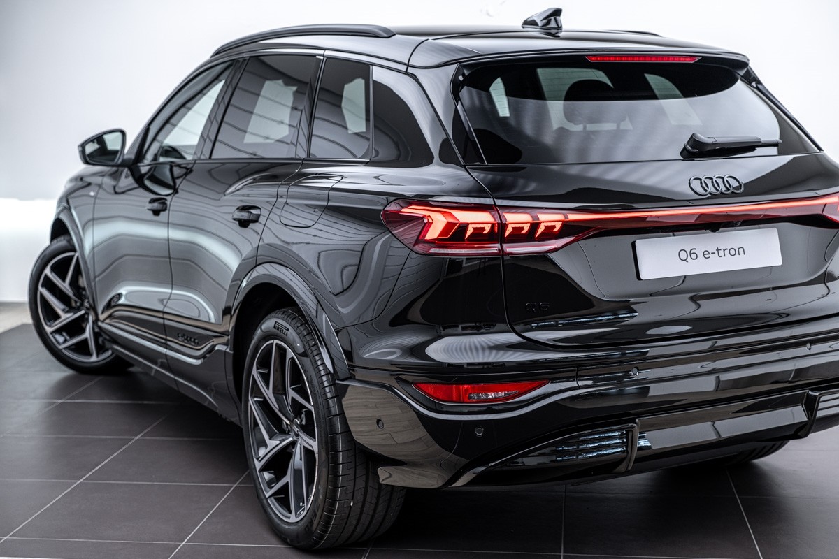 Audi Q6 SUV E-TRON QUATTRO 285KW