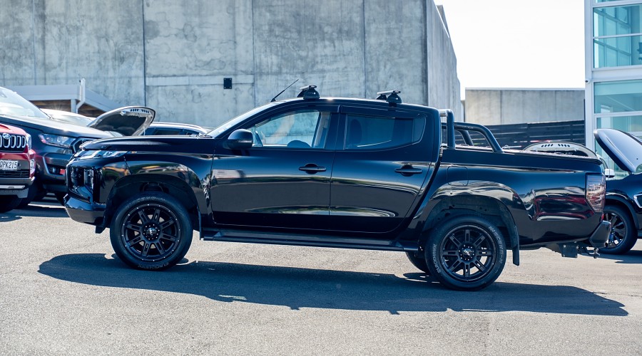 2020 Mitsubishi Triton 5