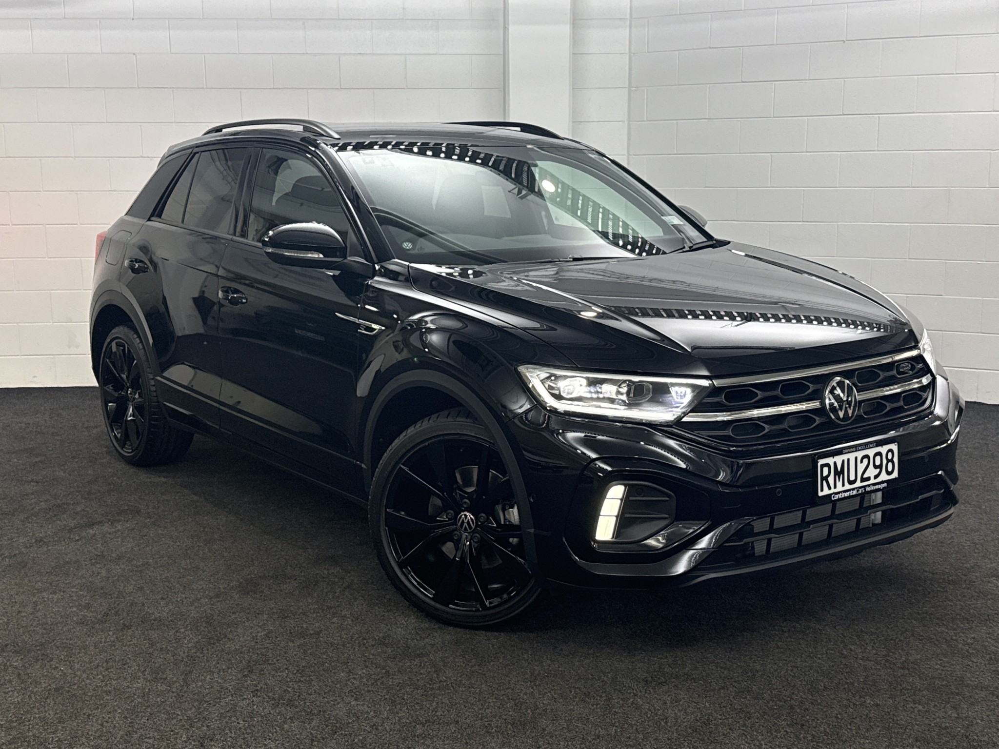 Volkswagen T-Roc 2WD R-LINE