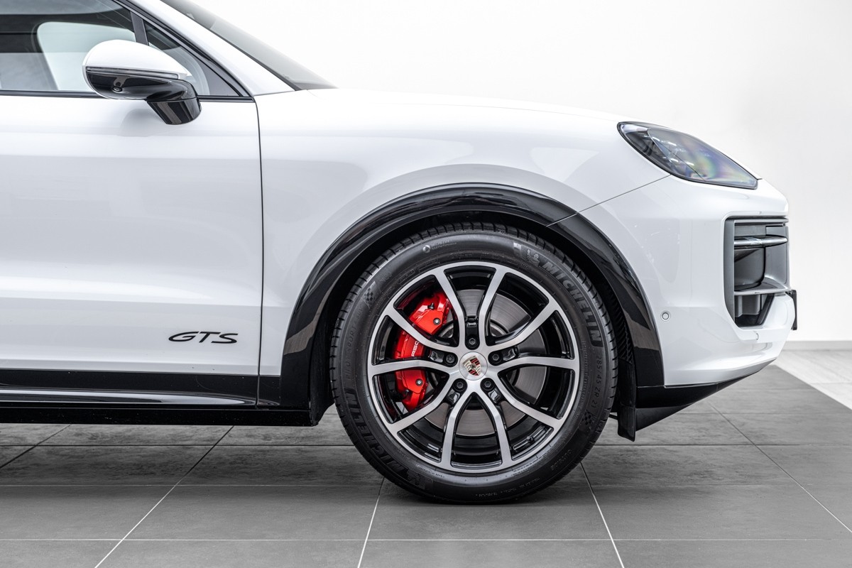 Porsche Cayenne GTS (E3 II)