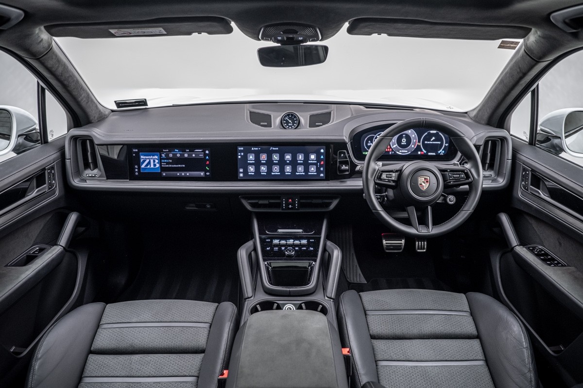 Porsche Cayenne GTS (E3 II)