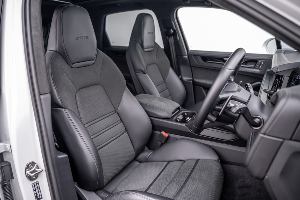 Porsche Cayenne GTS (E3 II)