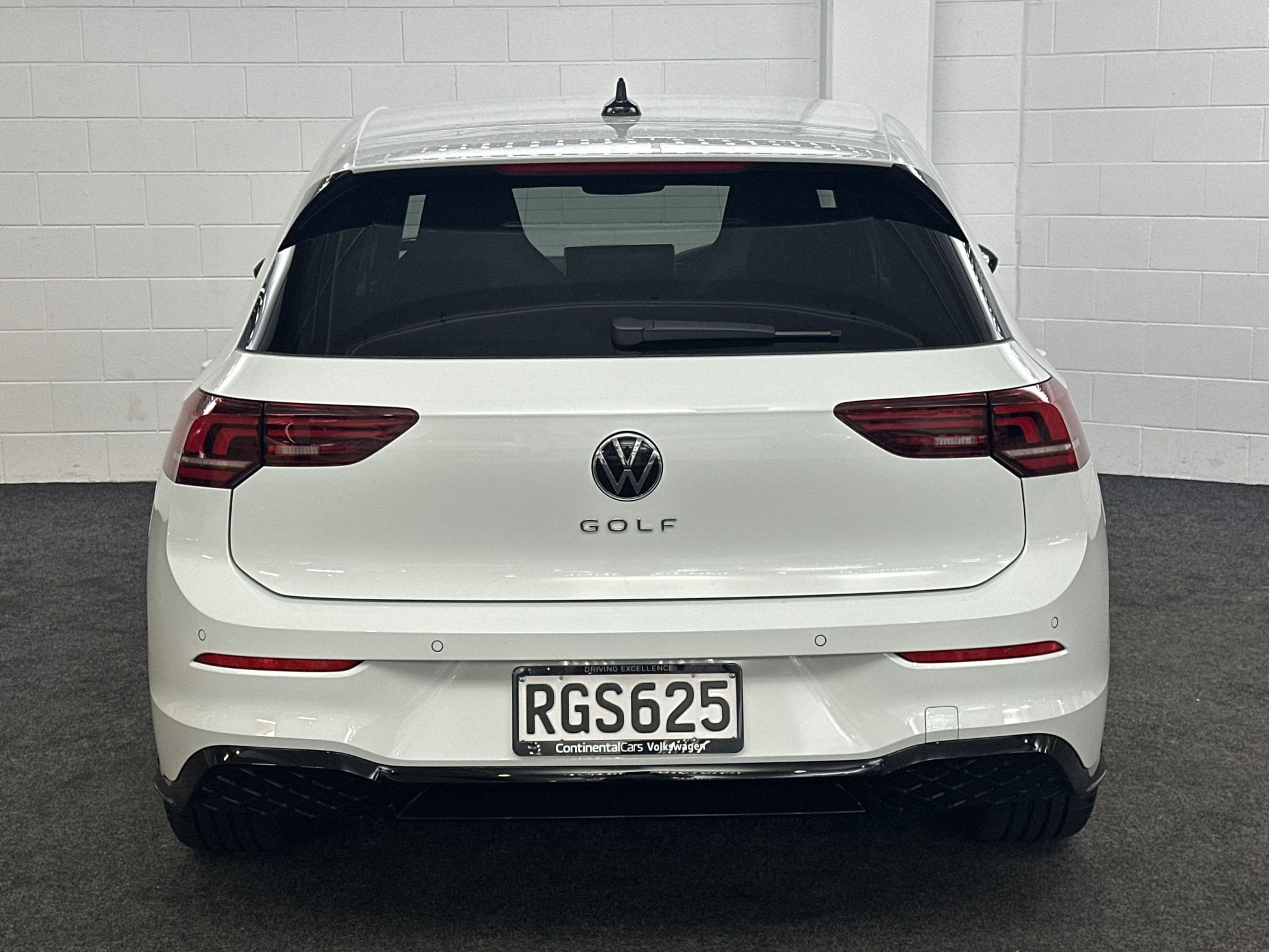 Volkswagen Golf 8.5 R-LINE