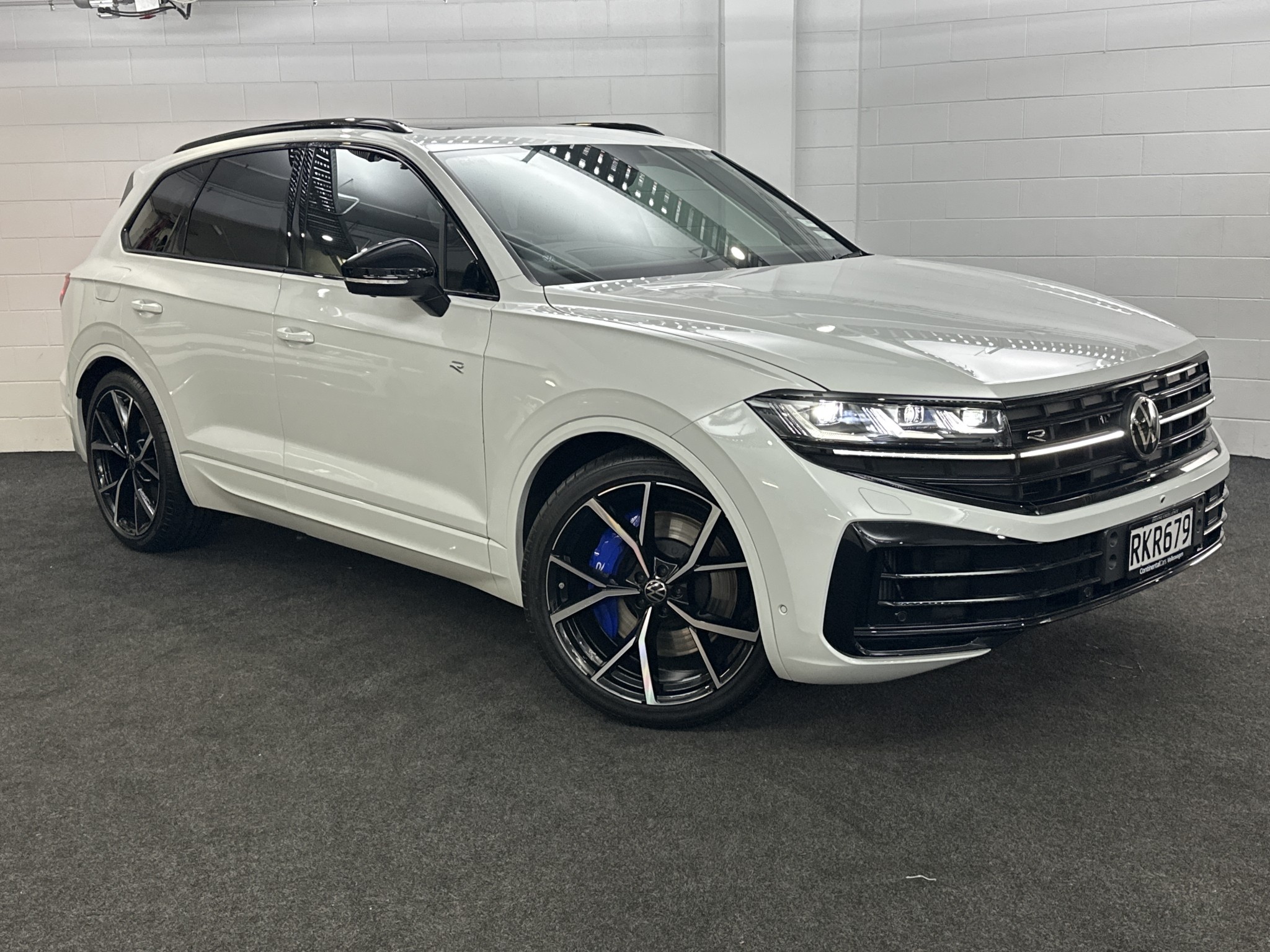 Volkswagen Touareg R PHEV