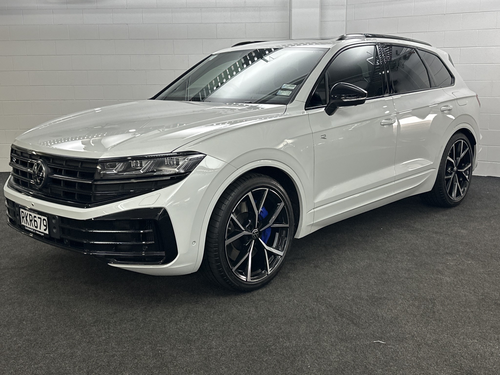 Volkswagen Touareg R PHEV