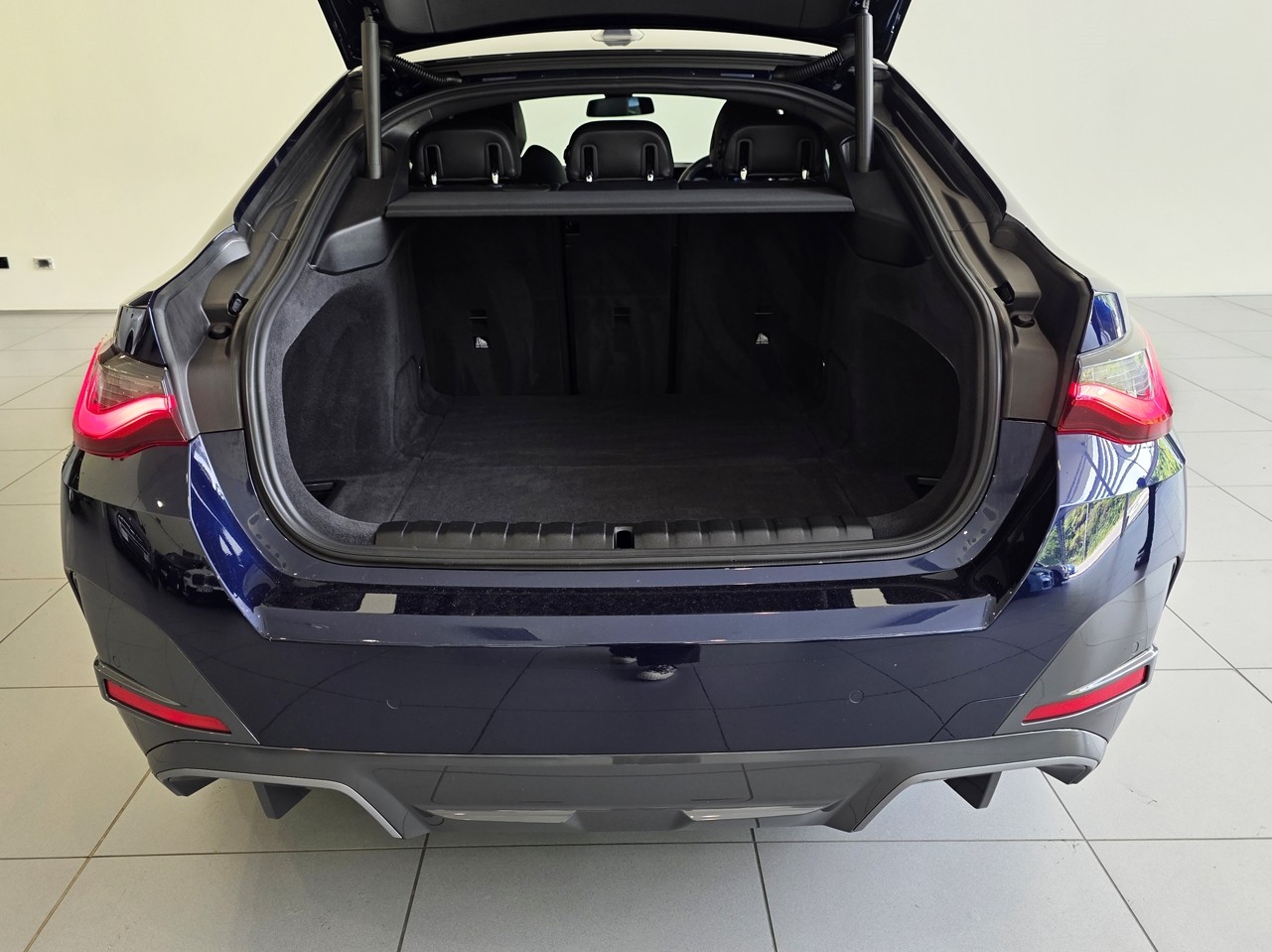 BMW i4 eDrive40 M Sport + Visibility