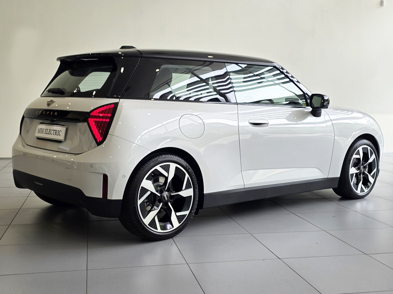 MINI Cooper E - Classic