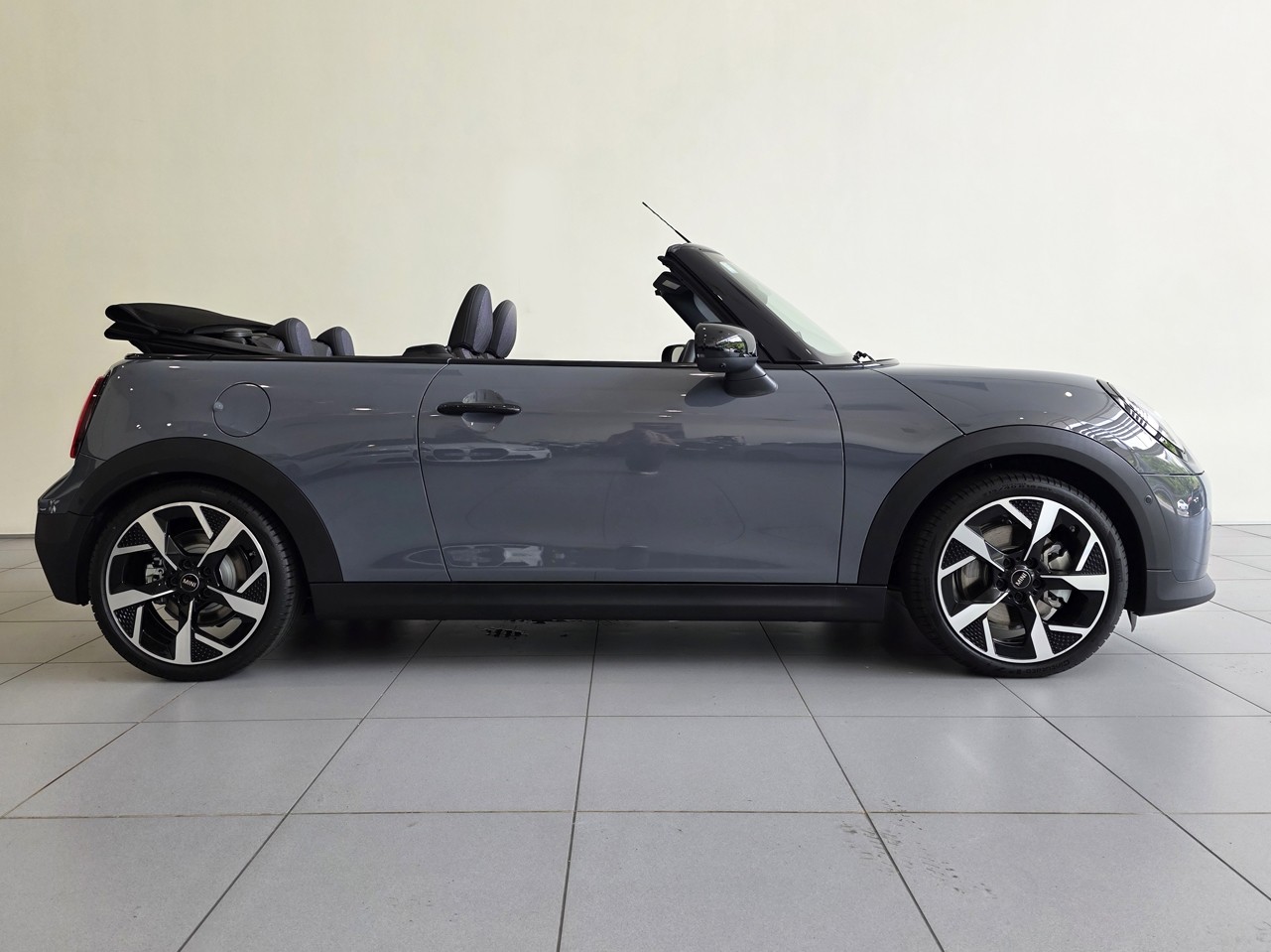 MINI Cooper S Convertible - Classic