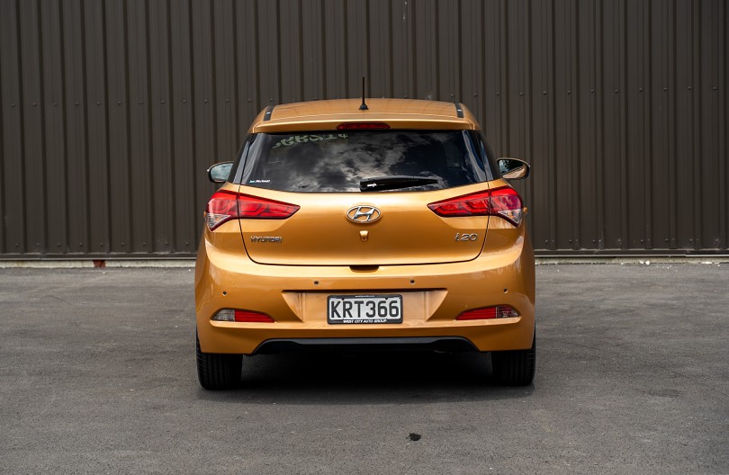 2017 Hyundai i20 4