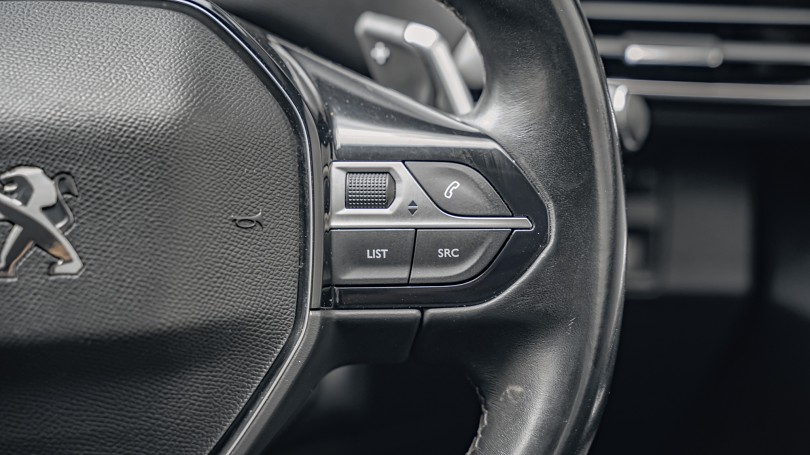 2020 Peugeot 3008 14