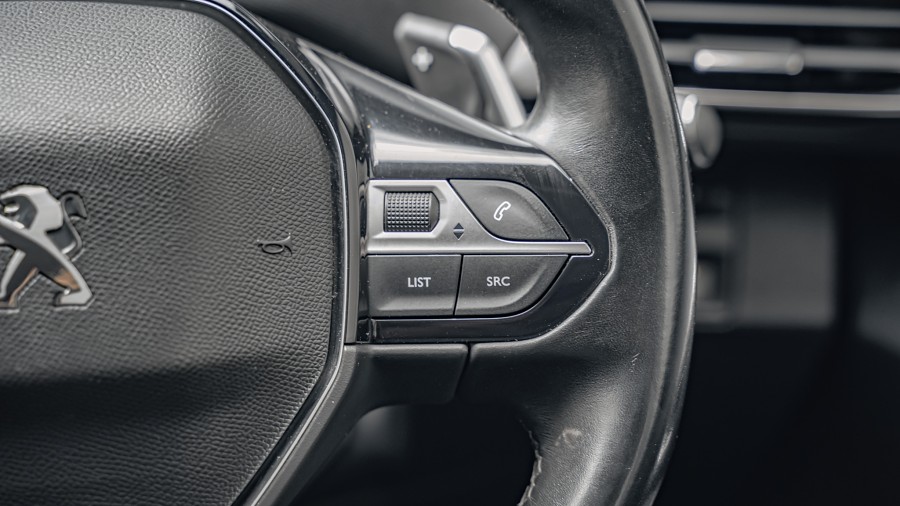 2020 Peugeot 3008 14