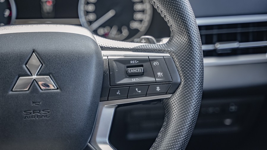 2022 Mitsubishi Outlander 14