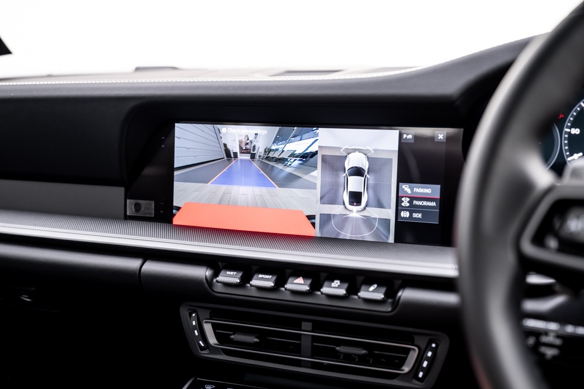 Porsche 911 C2 Coupe 3.0Pt