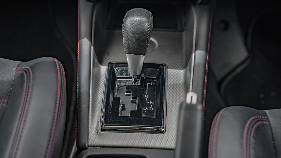 2017 Mitsubishi ASX 16