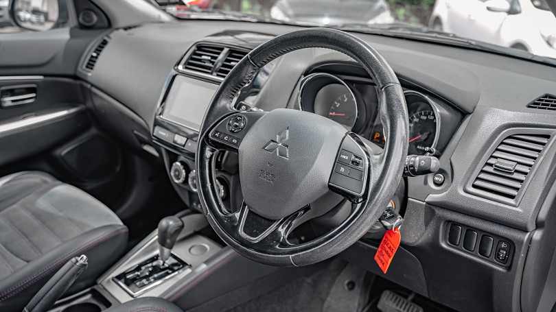 2017 Mitsubishi ASX 9