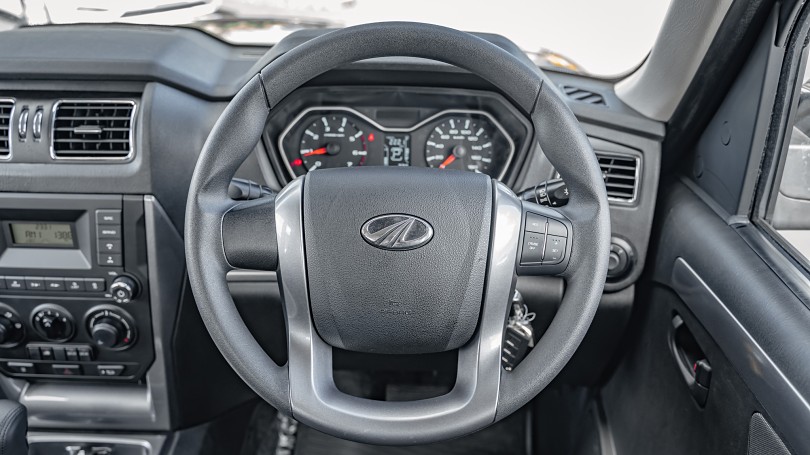 2024 Mahindra Pik-up 11