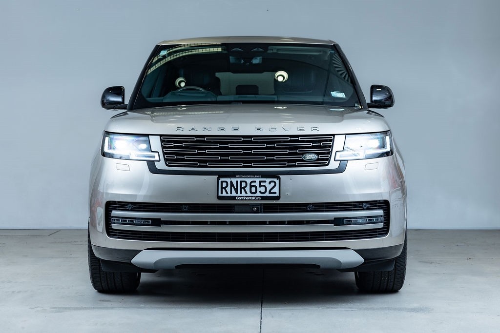 Land Rover Range Rover P530 Autobiography LWB 7 Seater