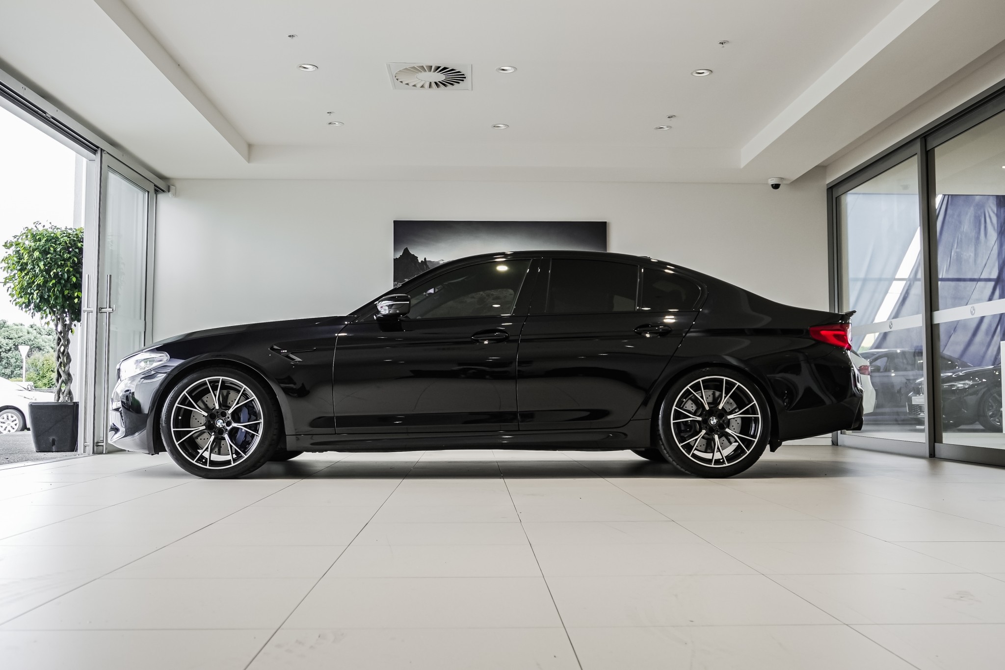BMW M5 Sedan Competition Pack