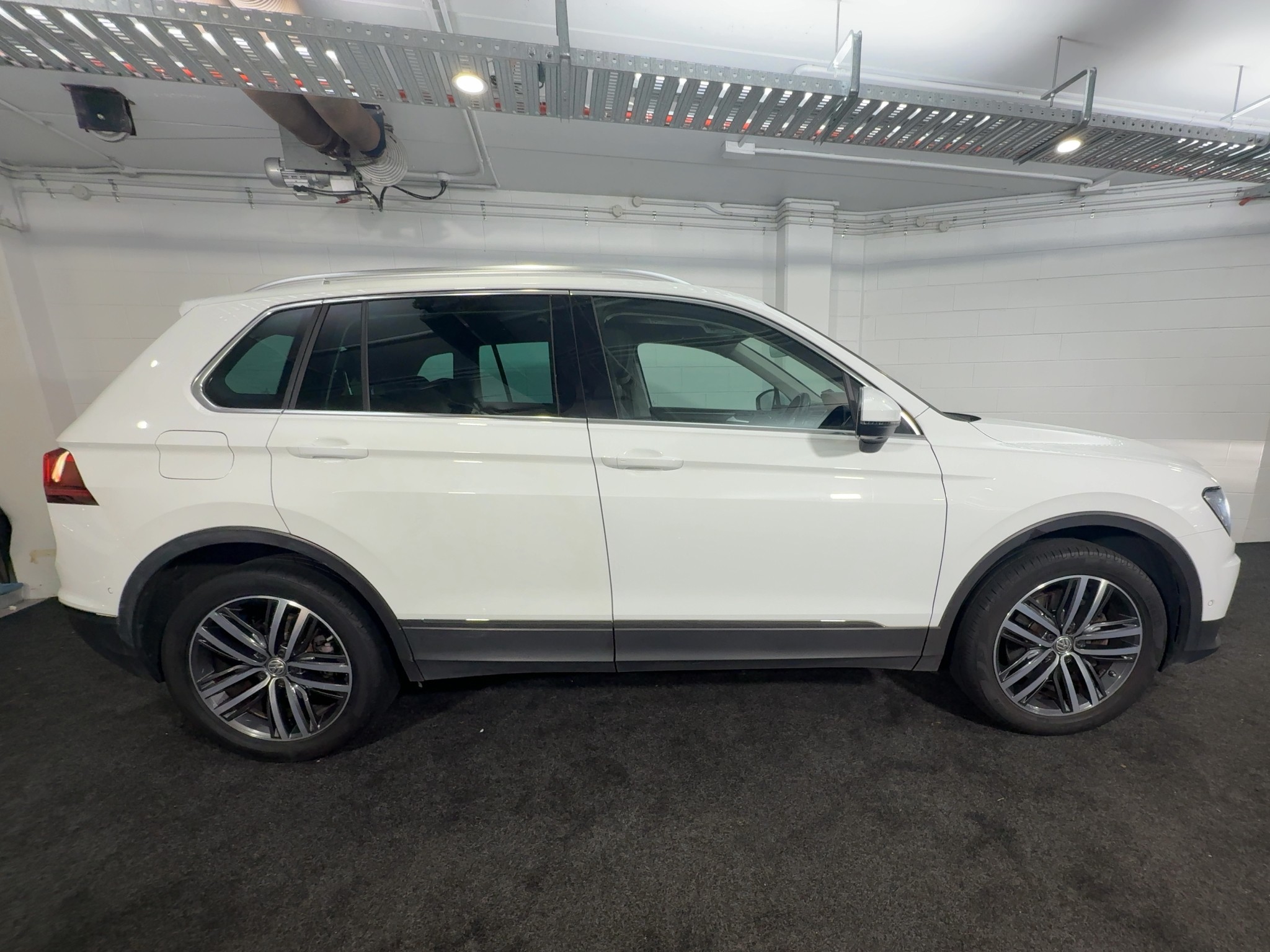Volkswagen Tiguan TSI HIGHLINE 4MOTION