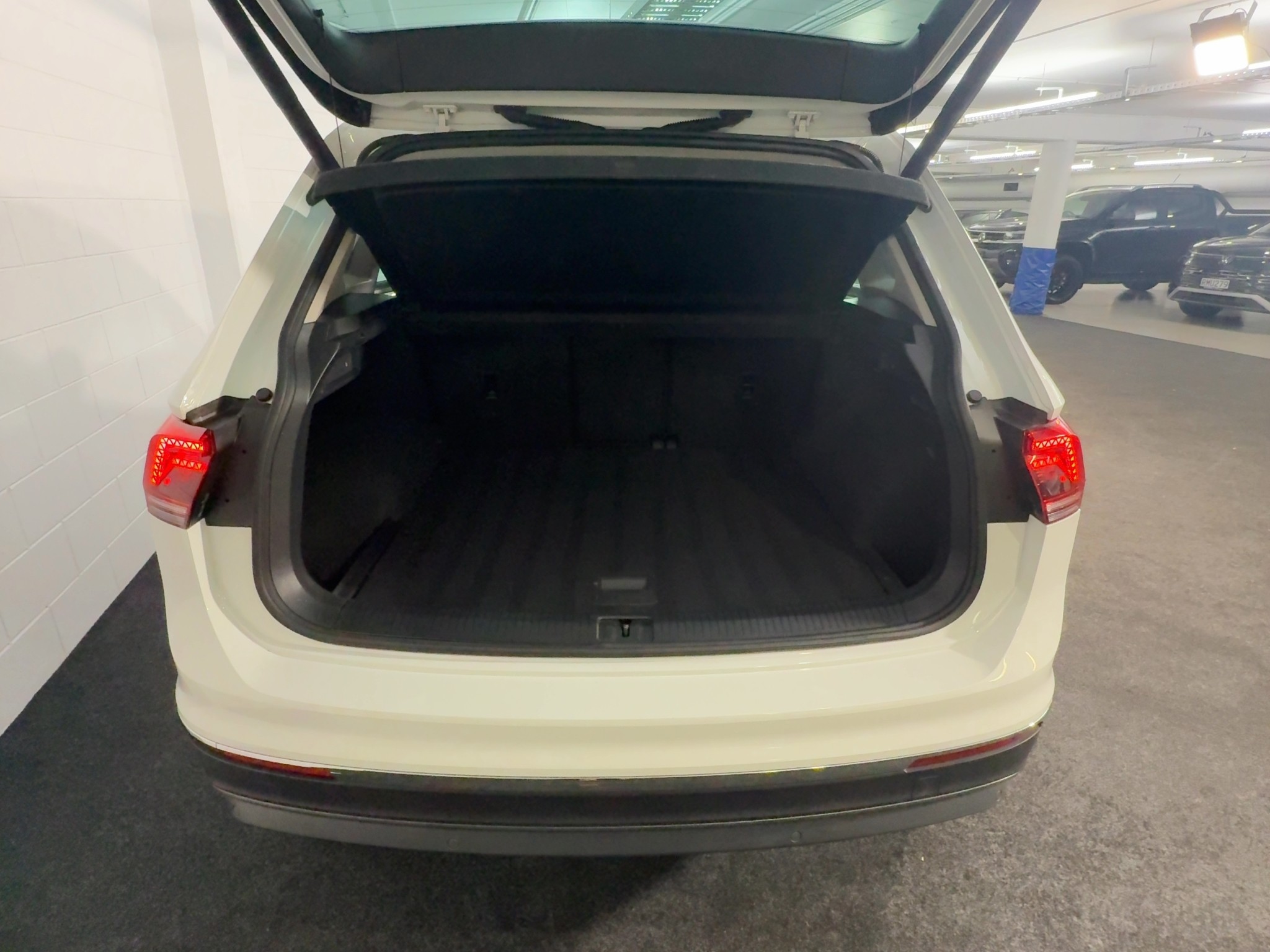 Volkswagen Tiguan TSI HIGHLINE 4MOTION