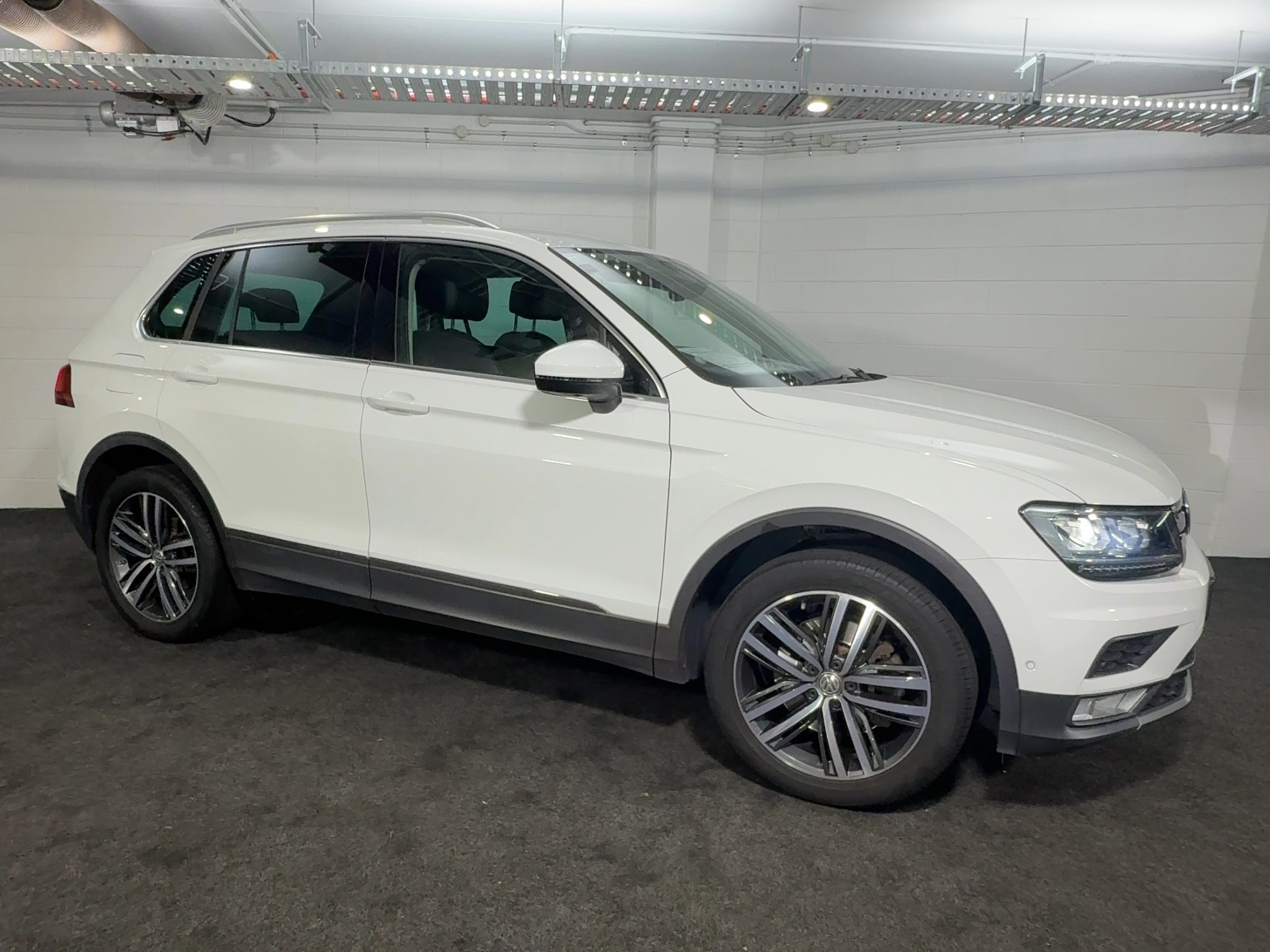 Volkswagen Tiguan TSI HIGHLINE 4MOTION