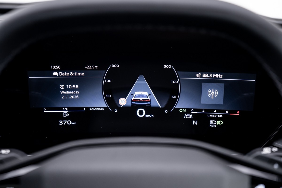 Audi S5 SEDAN TFSI 270KW