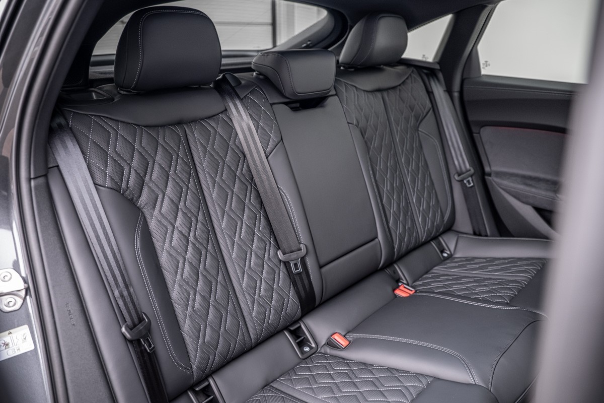 Audi S5 SEDAN TFSI 270KW