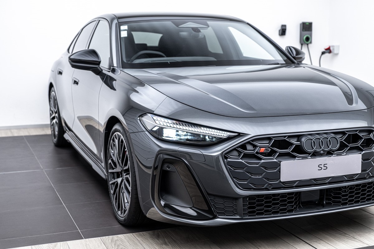 Audi S5 SEDAN TFSI 270KW