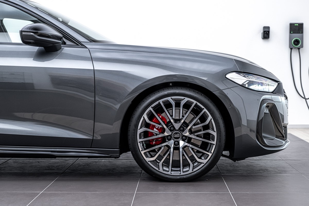 Audi S5 SEDAN TFSI 270KW