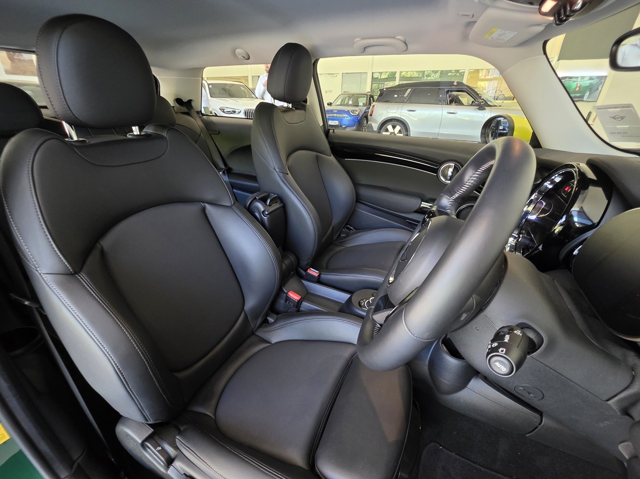 MINI Cooper SE Hatch Classic