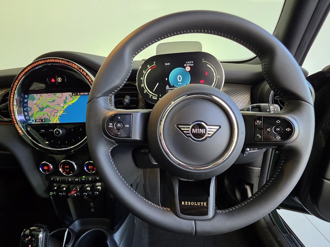 MINI Cooper 5-Dr Hatch The Cooper Resolute