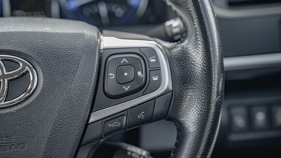 2017 Toyota Camry 14