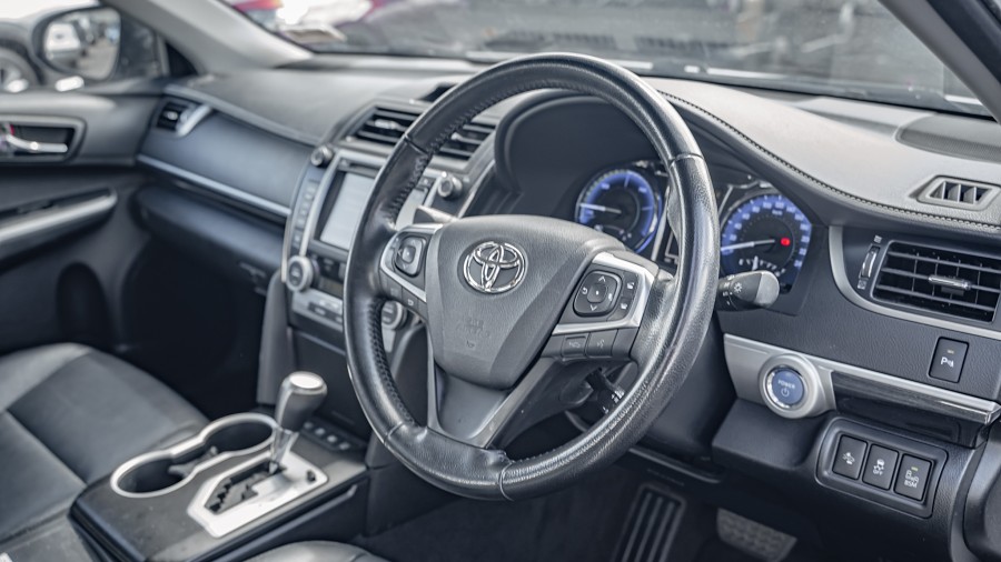 2017 Toyota Camry 9