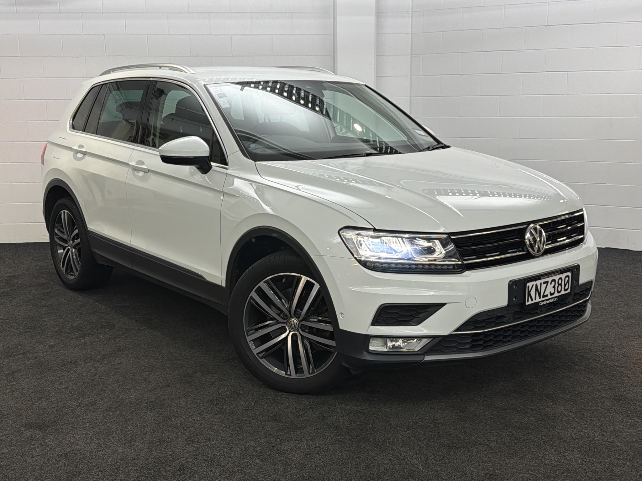 Volkswagen Tiguan TSI HIGHLINE 4MOTION