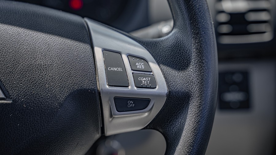 2012 Mitsubishi Triton 13