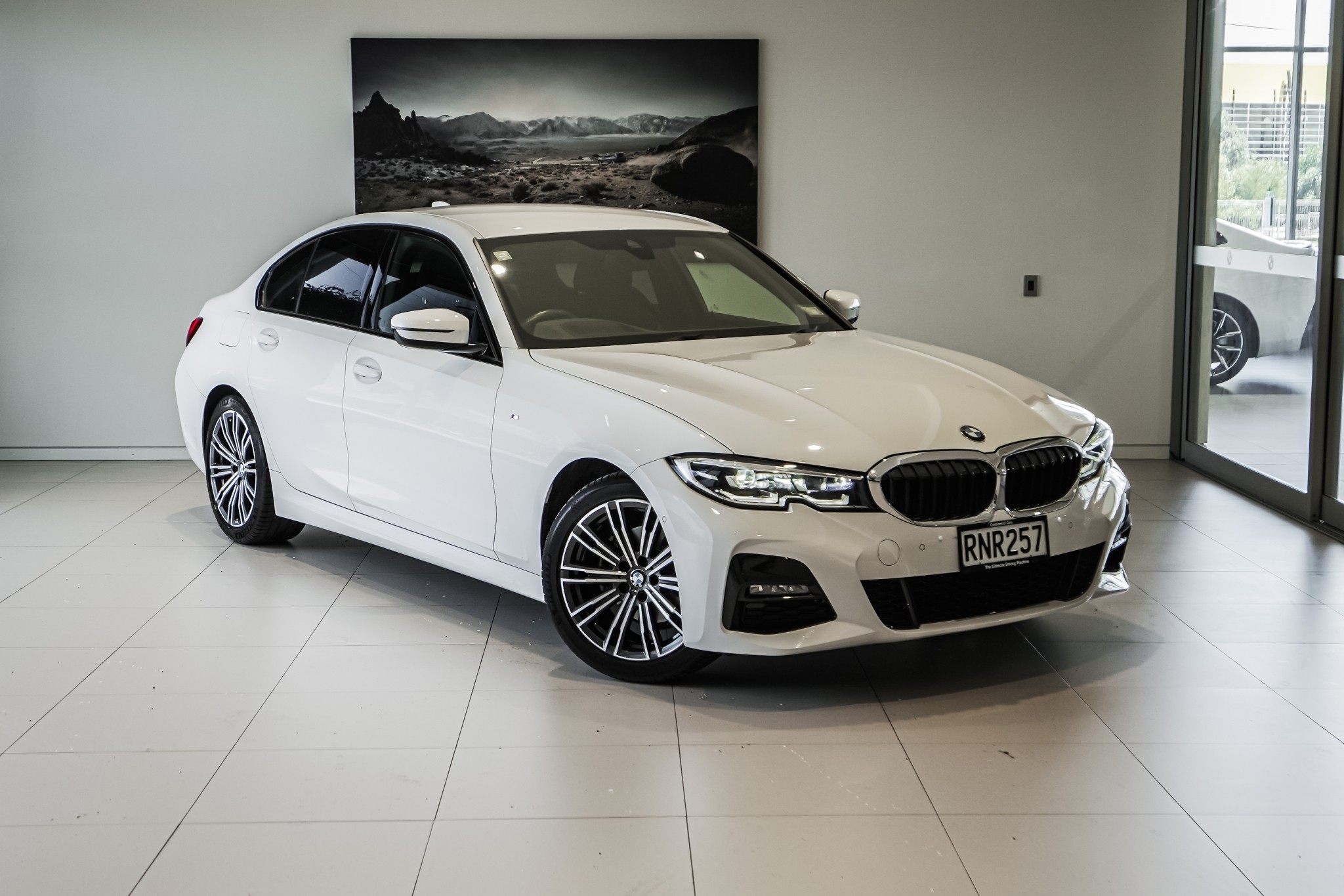 BMW 320i Sedan M-Sport