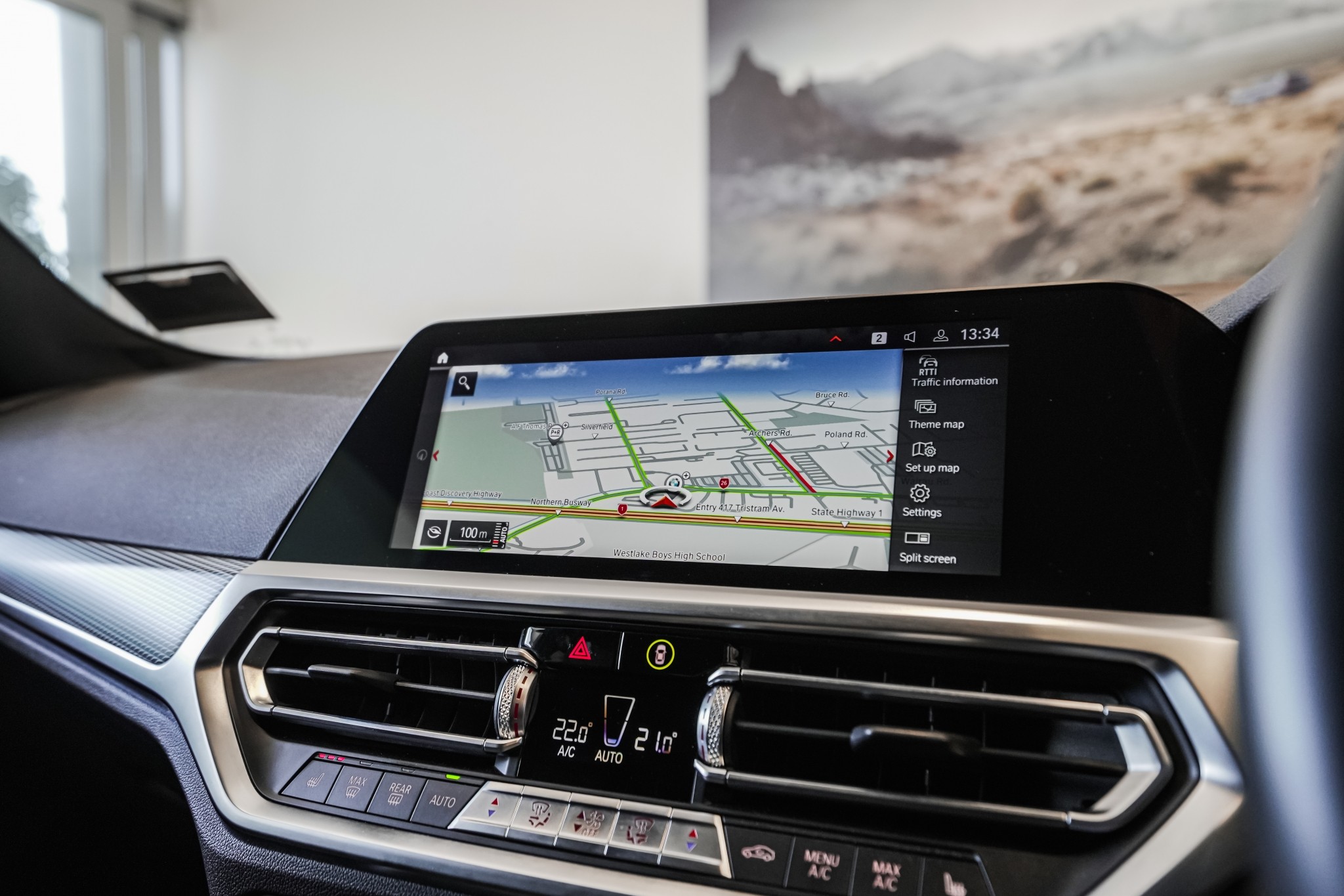 BMW 320i Sedan M-Sport