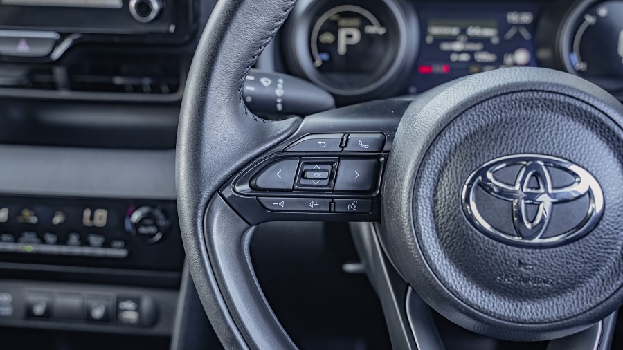 2023 Toyota Yaris Cross 13