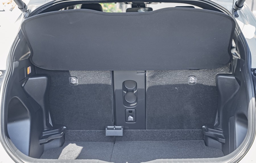 2023 Toyota Yaris Cross 18