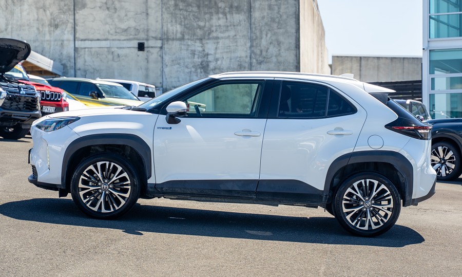 2023 Toyota Yaris Cross 5