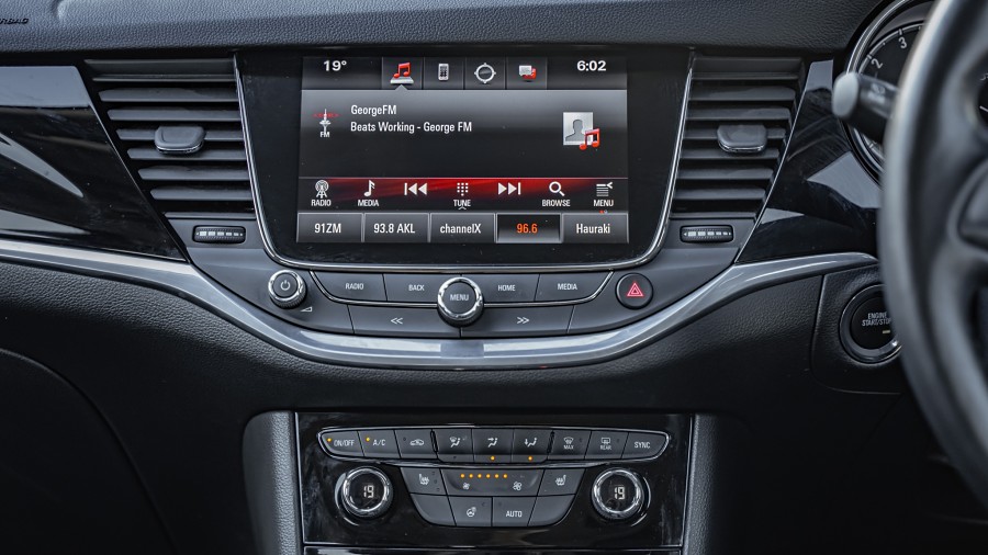 2017 Holden Astra 15