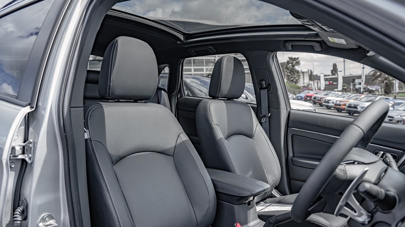 2026 Mitsubishi ASX 8